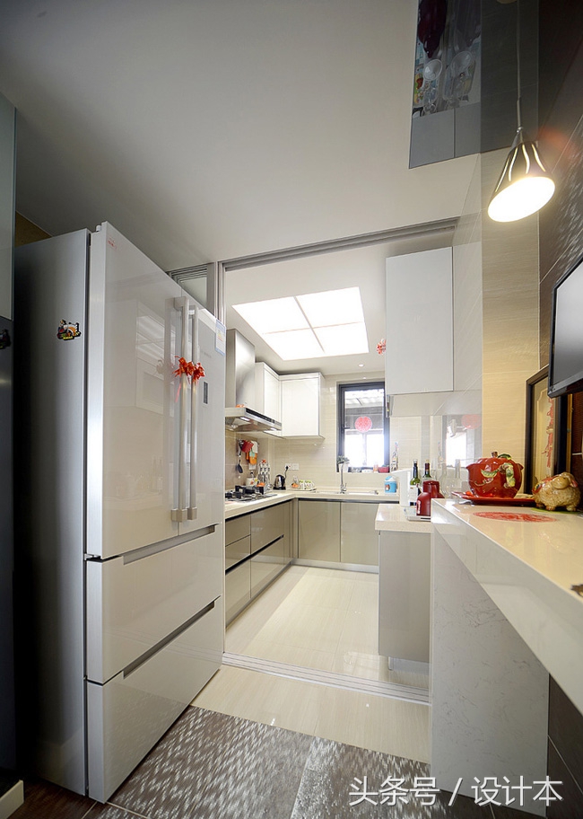 2021年冰箱适合放在家里什么位置,冰箱位置万万不能瞎摆