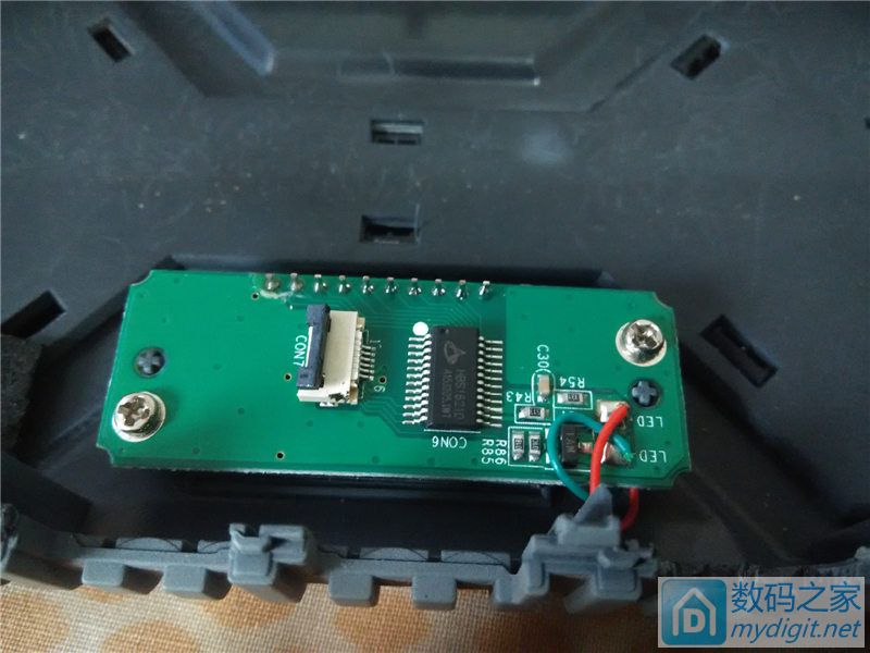 拆个老古董电池,拆个雅迪锂电池