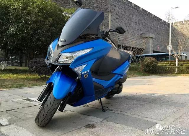 光阳赛艇250和三阳300怎么选,光阳赛艇250能换300缸头吗
