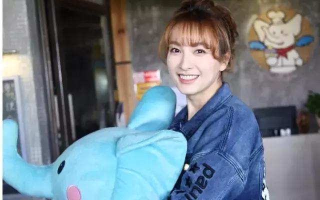 长沙有几个明星开的店,长沙有哪些明星开的店铺