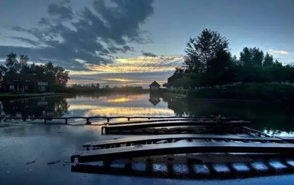 坚持不懈甲骨文,建筑与艺术的糅合