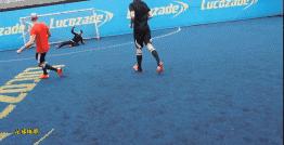 足球过人实用变向技巧教案,足球大幅度变向教学