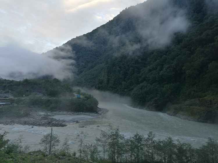 滇藏219线骑摩托进藏最全攻略,2021滇藏进藏自驾游