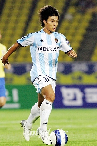 周海滨鲁能青训,鲁能功勋球员周海滨