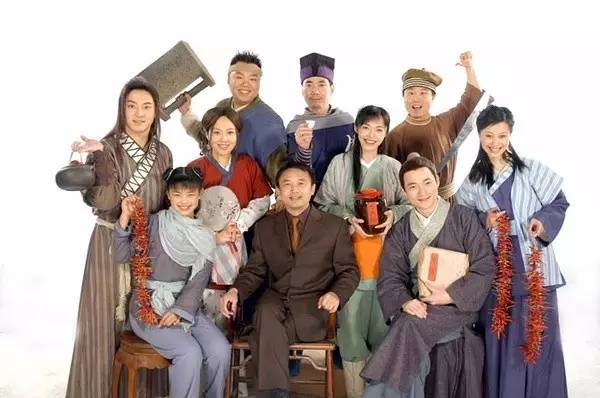 爱美的女人是不分年龄段的,爱美的女人青春永不老