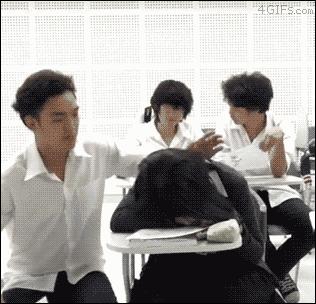 退休大病保险每月5元能报吗,退休人员大病保险每年扣多少钱