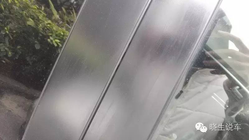 车上黑塑料泛白怎么办,车上的黑塑料发白怎么处理