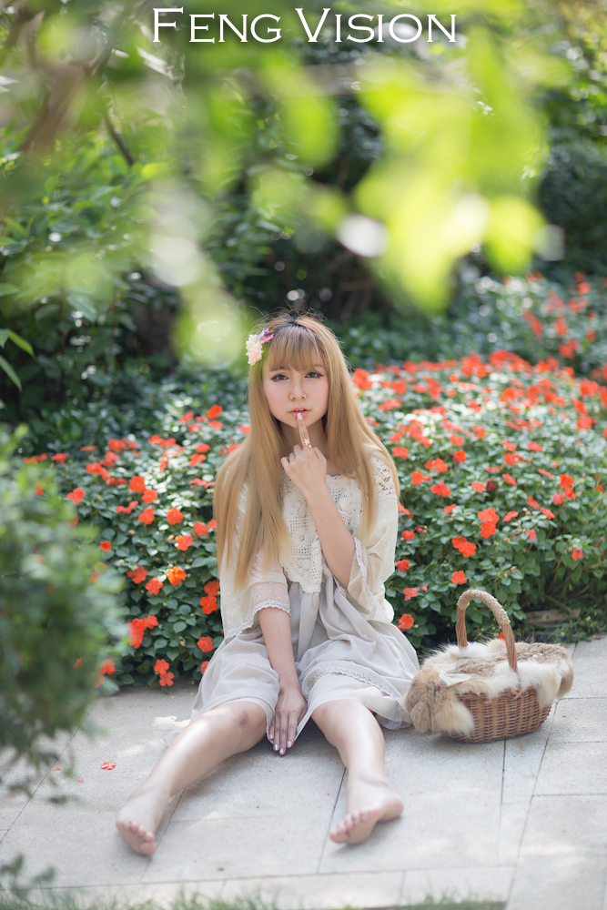 佳能18-55和50定焦怎么选,佳能35mm定焦怎么选