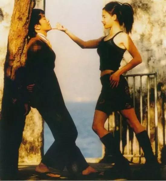 周星驰15亿,周星驰30亿影片