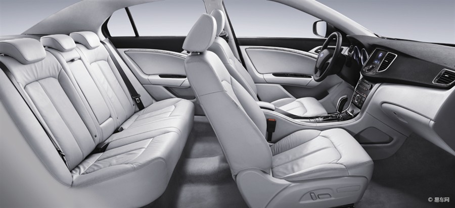 奔腾b90发动机和马自达六相同吗,马自达底盘的国产车