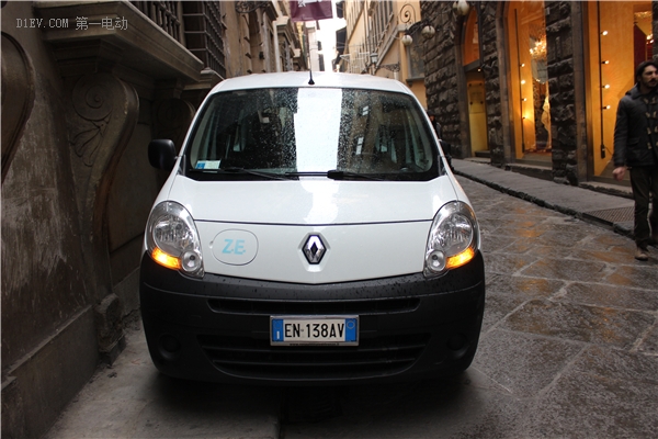 蜜月旅行惊现知豆比亚迪，顺着德法瑞意饱览欧洲的新能源汽车