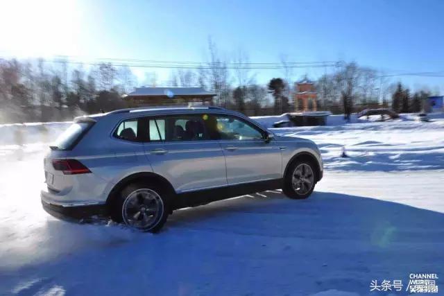 空间宽敞动力够用,途观l的四驱怎么样