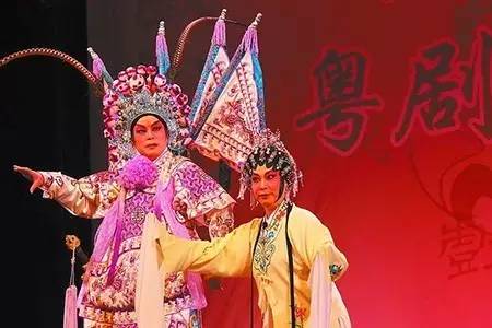 香港名嘴查小欣,查小欣评价