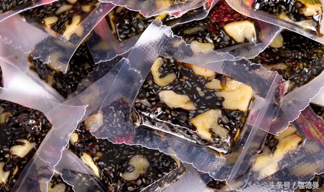 阿胶糕与阿胶的区别哪个更好吃,阿胶糕里面真的有阿胶吗