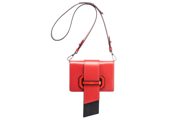 mcm和猪年限定,mcm17年鸡年限定