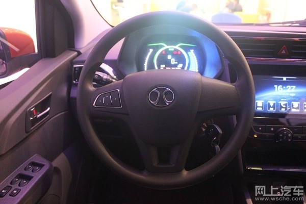 北汽新能源纯电动车EC180上市,补贴后售4.98万起!