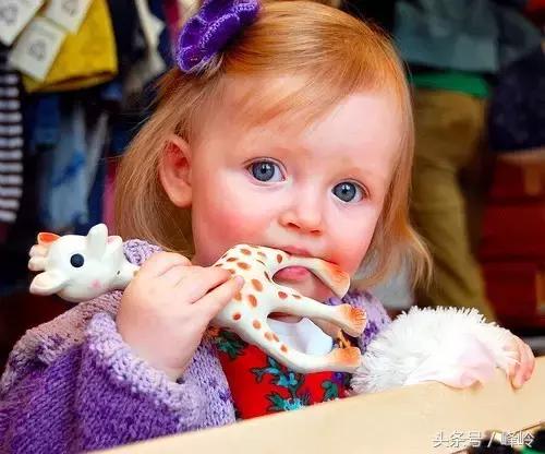 最近卖的比较火的儿童玩具,最近卖的很火的儿童玩具