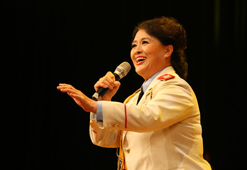 东方百灵女高音,东方百灵歌唱家