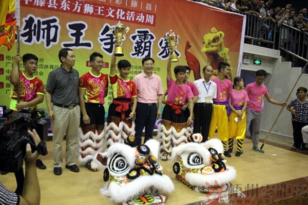 刚刚过去的一年是令人难忘的一年,刚刚过去的一年