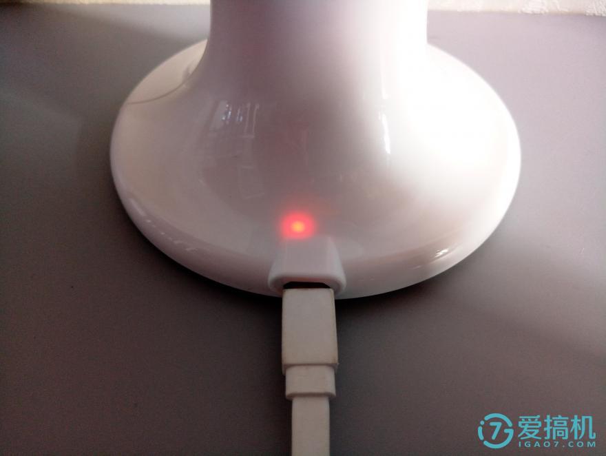 科技感十足的智能灯,会智能呼吸的灯