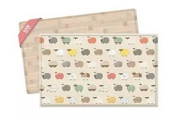 贾静雯小咘咘的照片 (贾静雯是不是给咘咘买的名牌衣服)