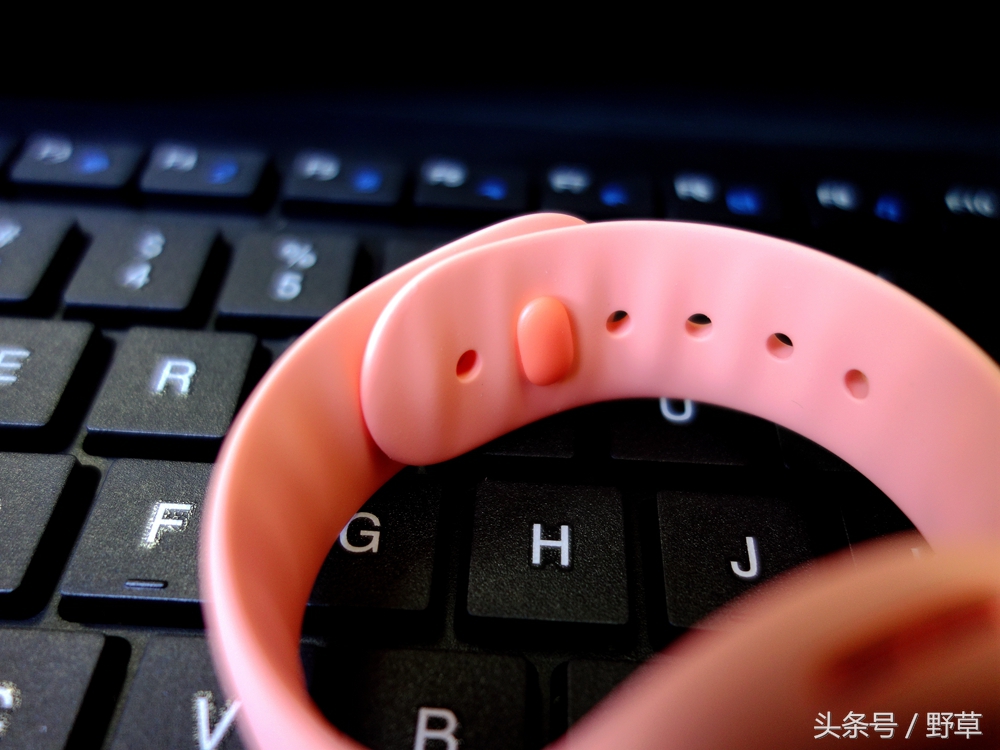 米兔儿童手表4x测评,米兔儿童手表4c对比6c