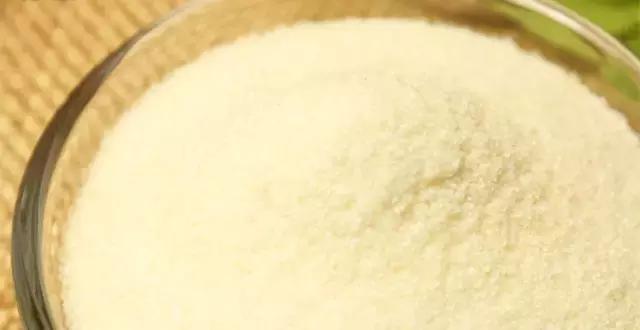 琼脂鱼胶粉和吉利丁的区别,果冻是吉利丁粉好还是琼脂好