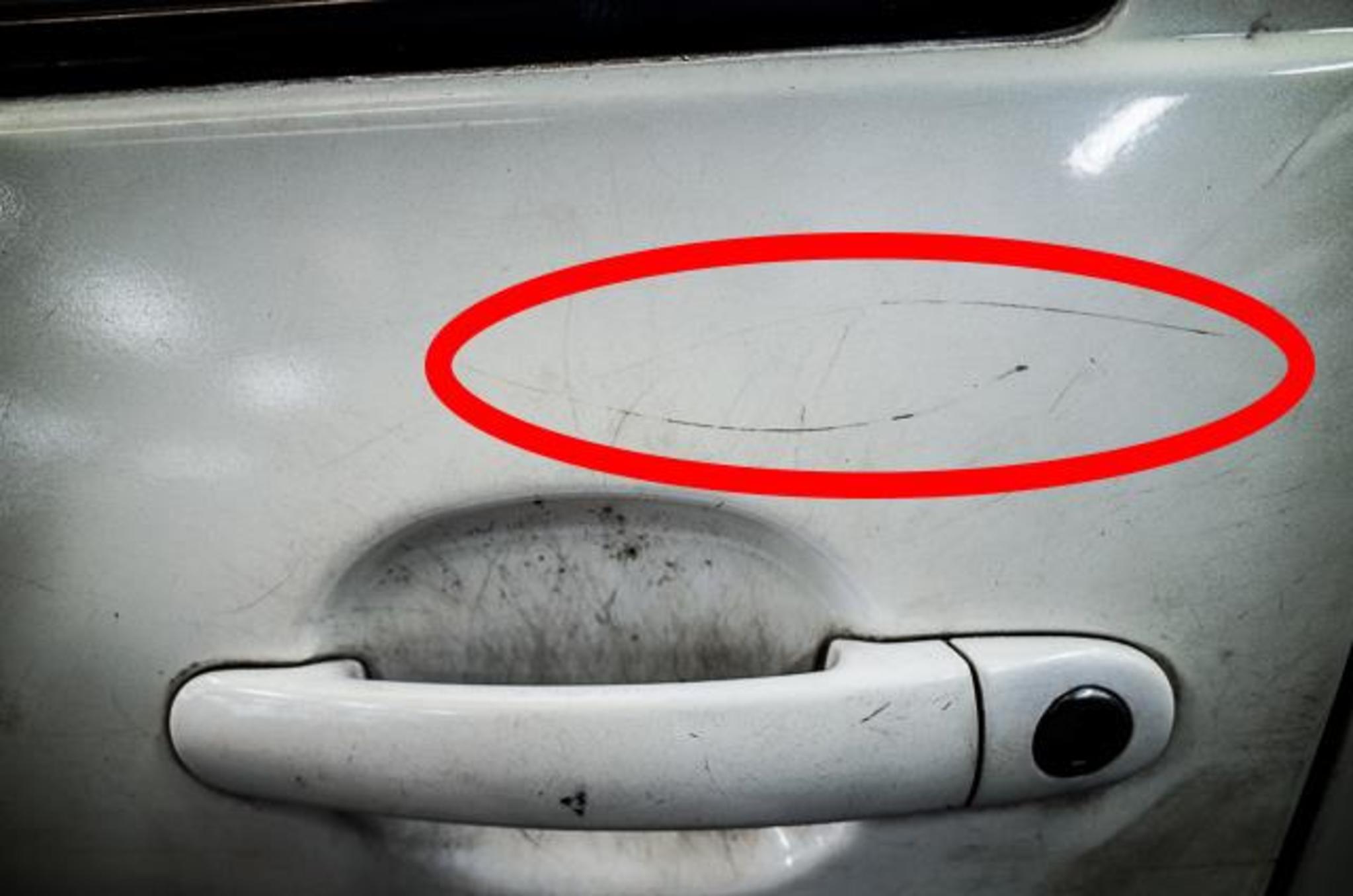 最快处理车子划痕,怎样修复车子刮痕