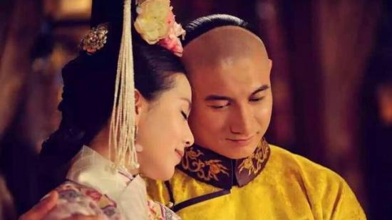 昔日胎记女,今日嫁给相同胎记的救命恩人