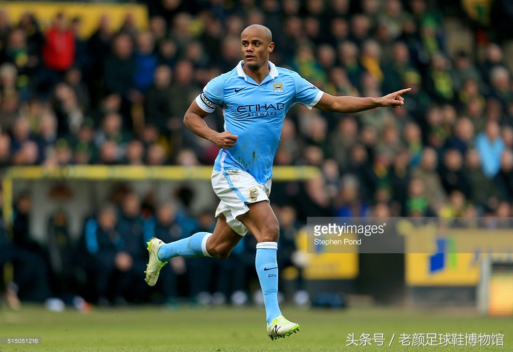 门外汉nb踏入足球市场是自找没趣？其实它也是30年球鞋老司机