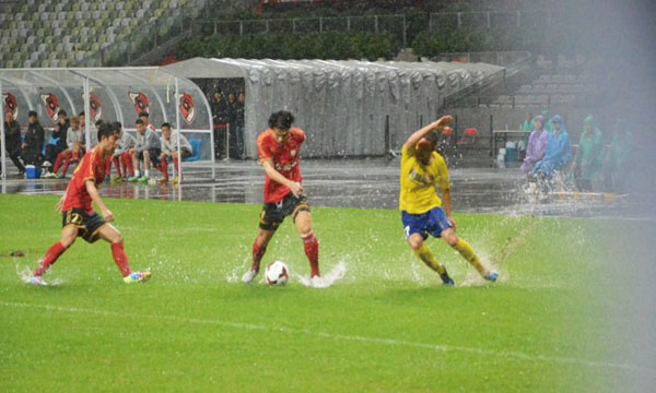 有些比赛的胜负，就是老天爷说了算，人干不过天