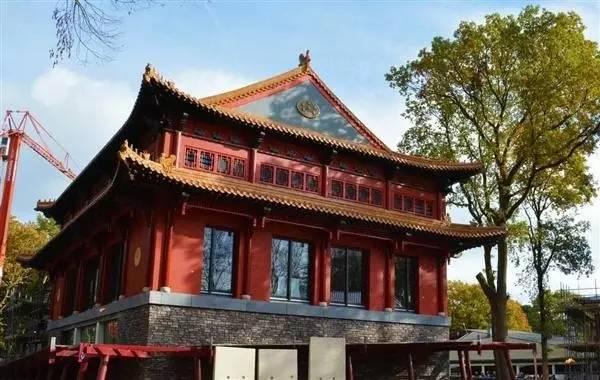 为求得一只熊猫的抚养权，英美荷法等国家连尊严都不要了