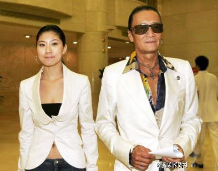 高情商女人如何应对老公的好兄弟,女人都喜欢霸道总裁型的男人