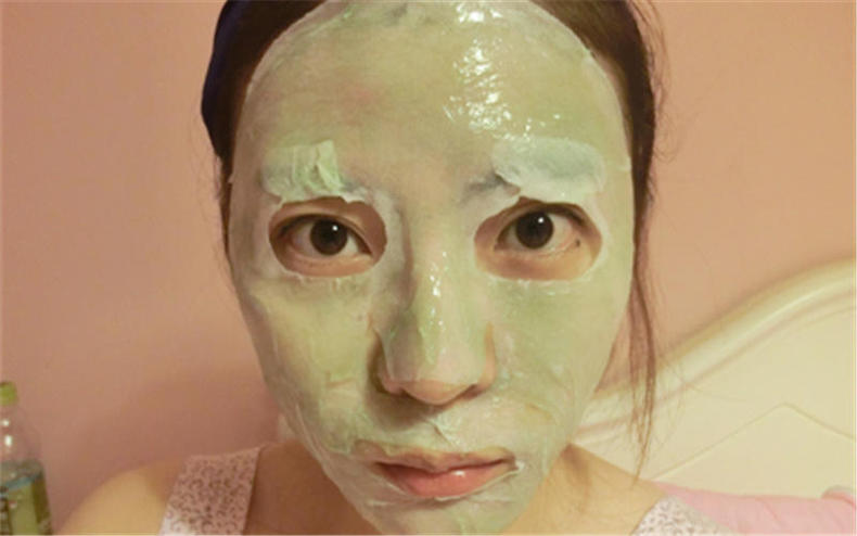 冬天最离不开的就是睡衣,天冷了多囤几套睡衣