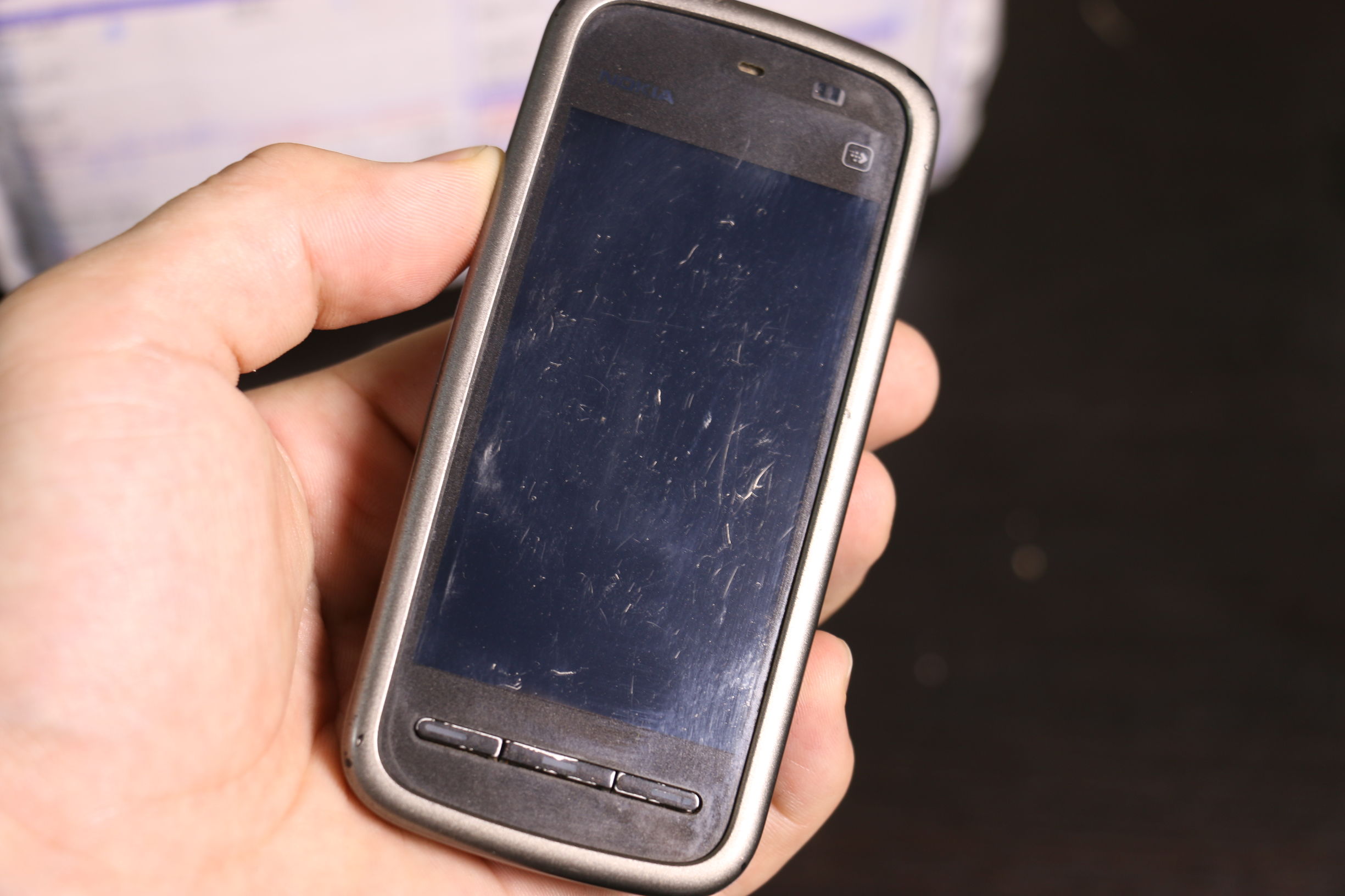 数码怀旧：70元买的经典塞班机诺基亚5233开箱