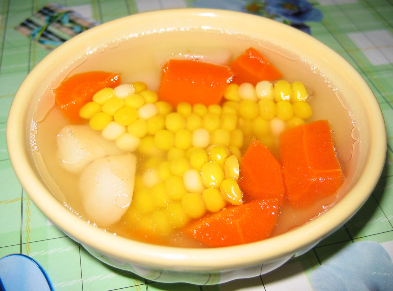 试问什么样的女人最美？能让女人白里透红几种补血食物