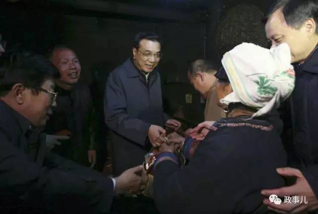 除了米面油肉，国家领导人还送过哪些年货？