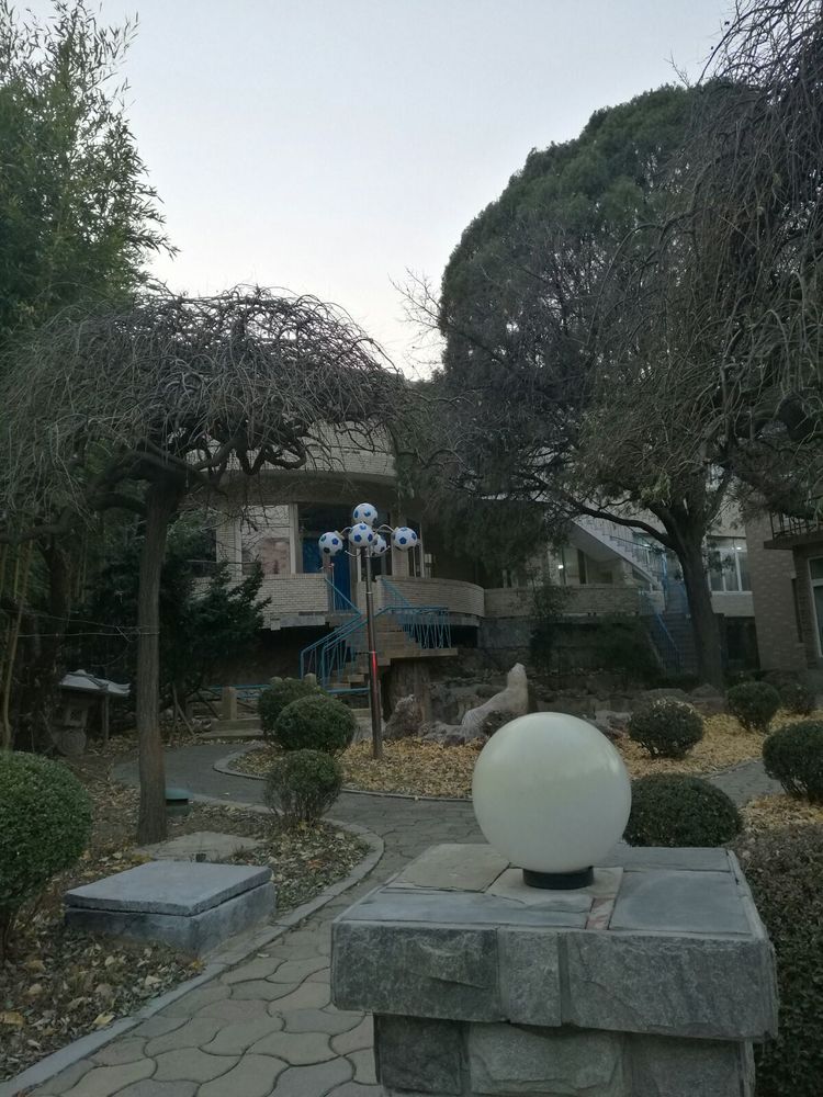 追寻历史遗迹感受文化魅力,八七疗养院历史遗迹