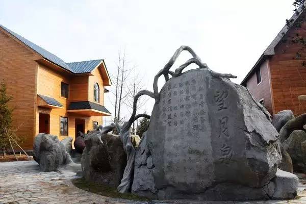 温泉泡一泡放松身心结束旅行,龙湾温泉国庆