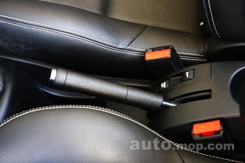 追风逐日完整视频,试驾标致207cc1.6t手动六速