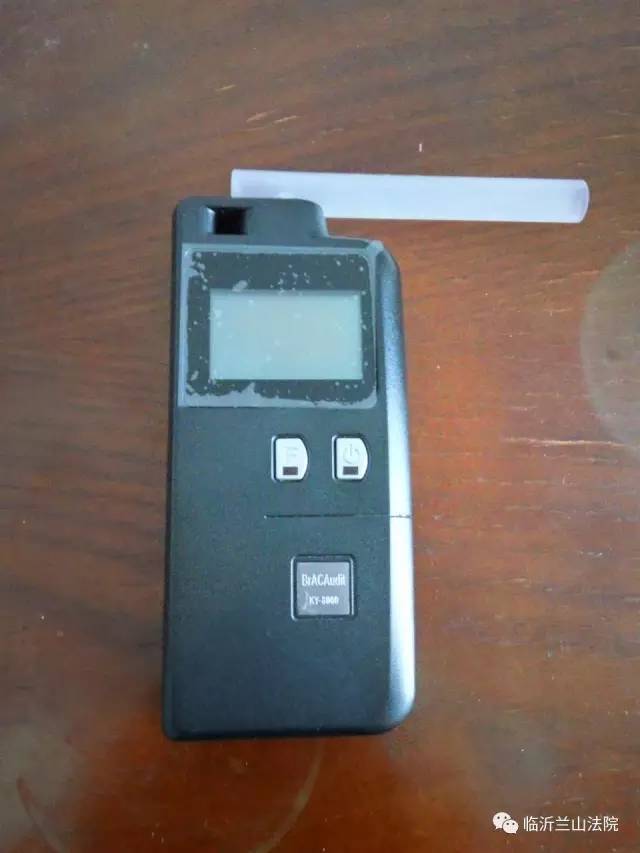 震惊!有农药、有刀……法警告诉你法院安检有多重要!