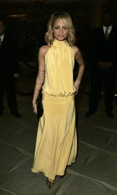 深夜东西｜155的土肥圆不仅瘦成了mini版，竟然还成了带货女王？她才是现实版变形计女主