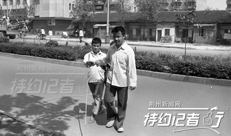 特约记者行郁金香完整版,特约记者行最新视频