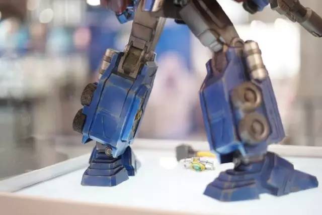 3a外传擎天柱可以变形吗,真正的擎天柱和大黄蜂变形金刚