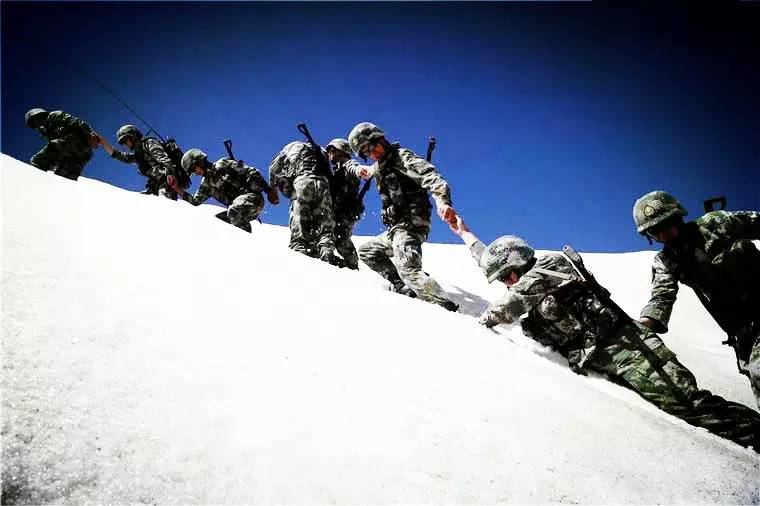 军营里的专属年味儿,走进军营感受浓浓年味儿