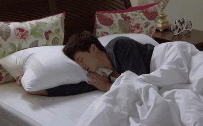 揭秘几十块的乳胶枕,乳胶枕科普视频