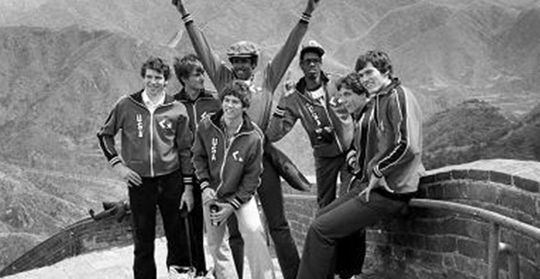 科技史上2月12日第一支外国球队访问中国