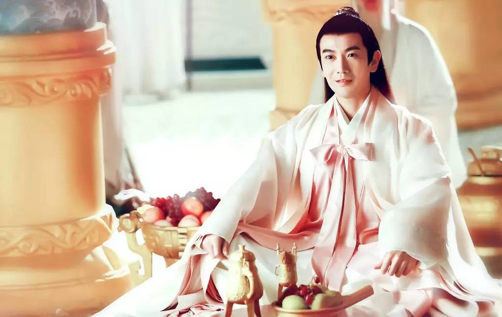 他是古装男神，有李连杰的功夫、梁朝伟的演技，精通5国语言6门武术，为什么没有大红？