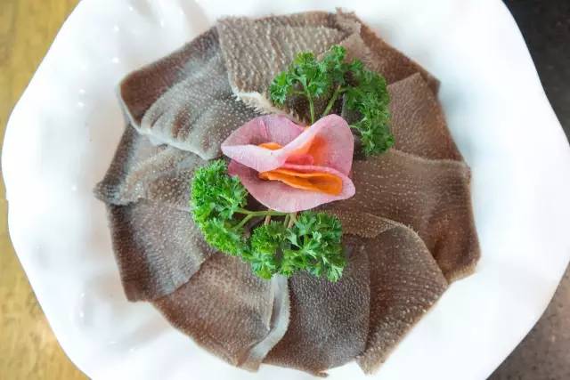 小编吐血亲测10家热辣辣顶味火锅店，没吃过5家以上的不算上海吃货！