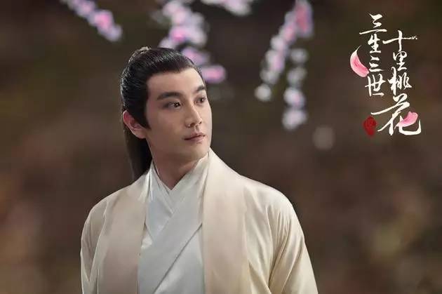 素素跳下诛仙台后变身白浅第几集,素素恢复白浅身份第几集